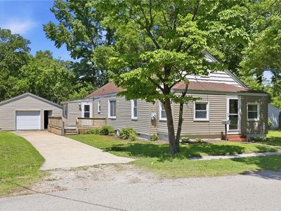 2906 Morrison Pl