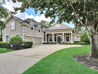 808 RESTON Court