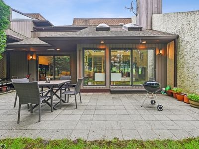 204 Barringer Ct