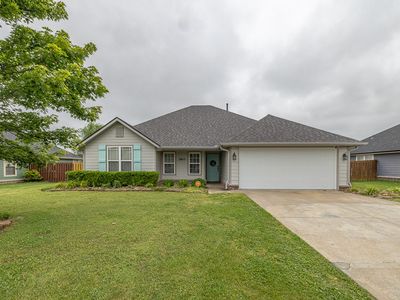 3903 Grand Valley Dr
