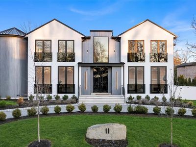 11 Roberts Rd
