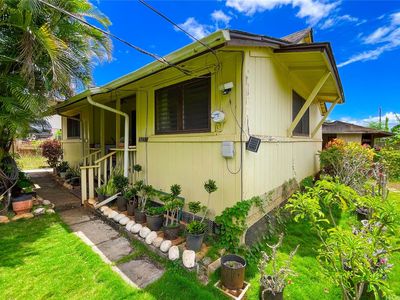67-438 Kioe St