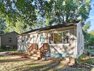 3100 S Claremont Ave