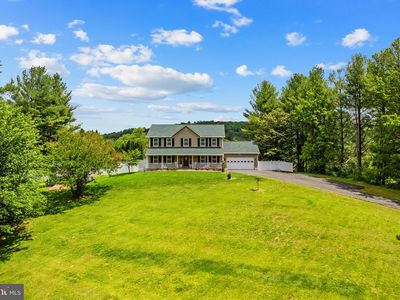5732 Pond View Ln