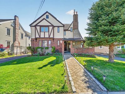 85 Wesley Avenue