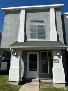 475 N Redwood Rd W #42