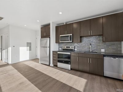 639 29th Street #600