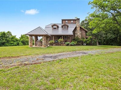 Property at 1413 Mission Rd, Danbury, NC