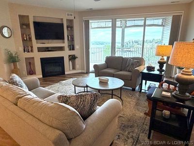 4491 Ski Dr #313