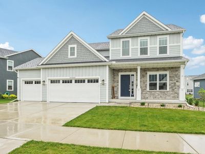 W253N6696 Aspen LANE