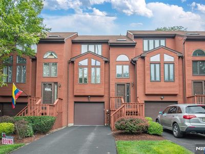45 Sampson St #11
