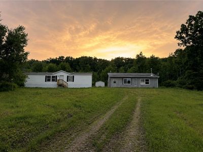 3669 Cross Rd