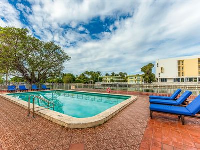 1255 Marseille Dr #125