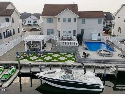 1318 Wickford Lane