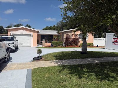 Property at 5190 SW 89th Ave, Cooper City, FL