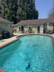 7926 Caldwell Ave