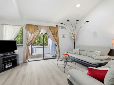 4013 Ralston Cmn