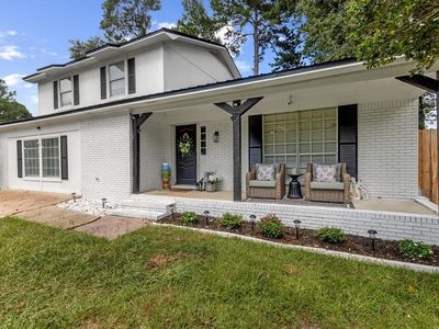 405 Pine Hills Dr