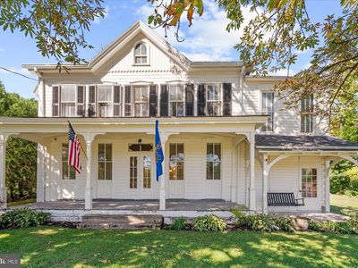 208 N Main St
