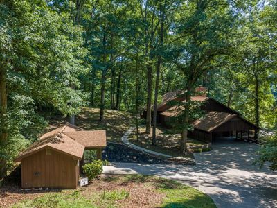 1435 Collins Rd