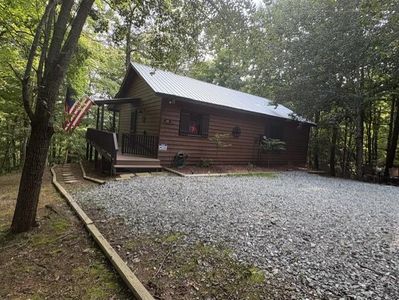 120 Hideaway Ln