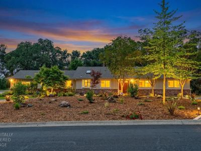 8445 Royall Oaks Dr