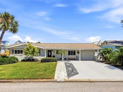 3800 BEACH DRIVE SE
