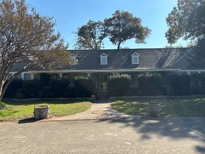 1216 Los Altos Ln