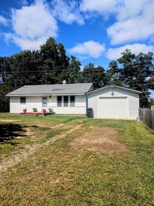 Property at 12416 Silver Lake Rd, Byron, MI