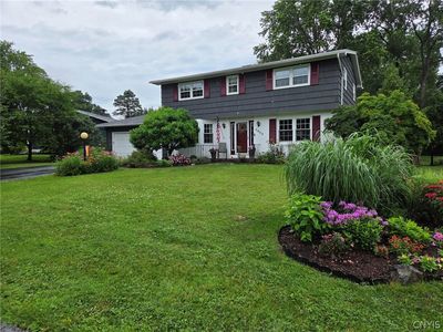 Property at 4853 Carey Dr, Manlius, NY