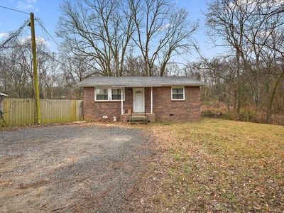 1081 Slaters Creek Rd