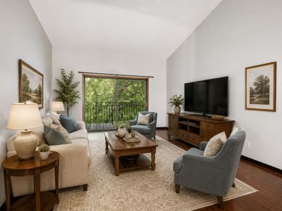 4120 Parklawn Ave APT 325