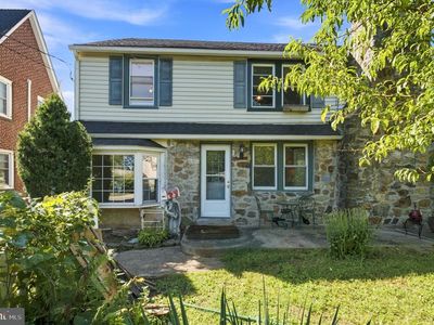 Property at 1117 Old Lancaster Rd, Berwyn, PA