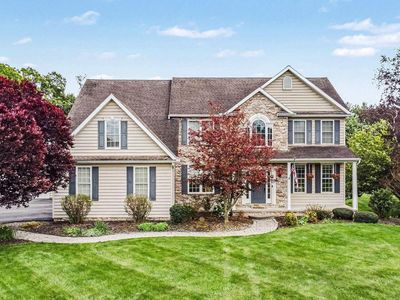 57 E Summit Dr