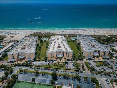 6600 Sunset Way APT 303