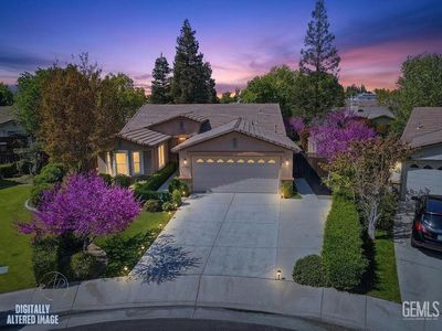 11708 Indian Hawthorne St