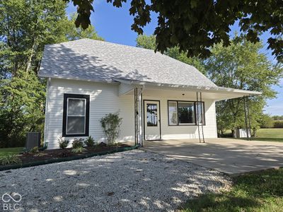 101 W Gosch Rd