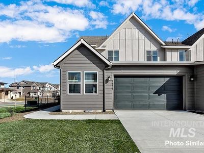 Property at 8215 W White Willow St, Eagle, ID