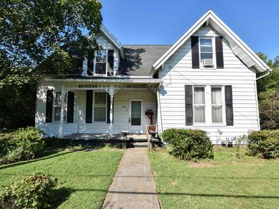 402 S Lincoln Ave