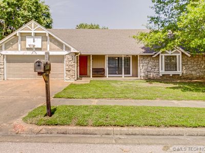 8731 N 121st East Ave