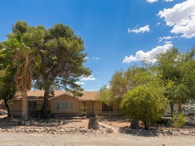 1561 Equestrian Dr
