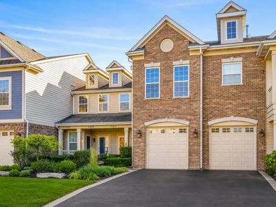 1361 Scarboro Rd #404
