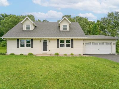 N8095 ROLLING HILLS DRIVE