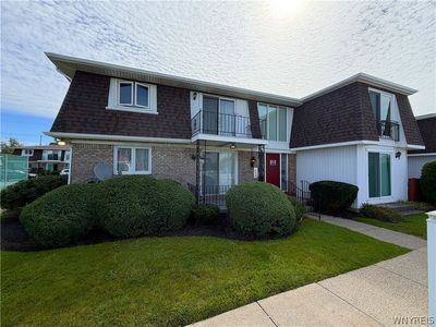 61C Georgian Ln APT 2