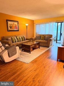 9200 Edwards Way APT 209