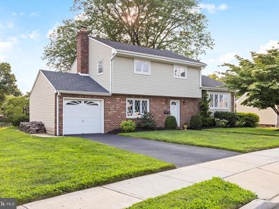 19 Marcia Dr