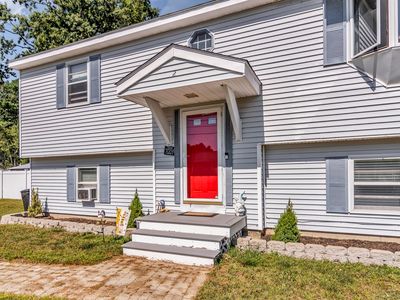 2 Pine St