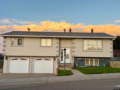 1408 Cottonwood Dr