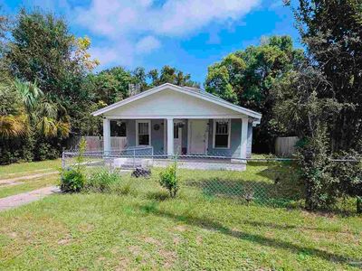 Property at 204 N E St, Pensacola, FL