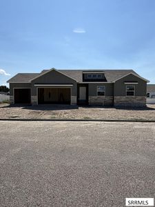518 Boxwood Dr